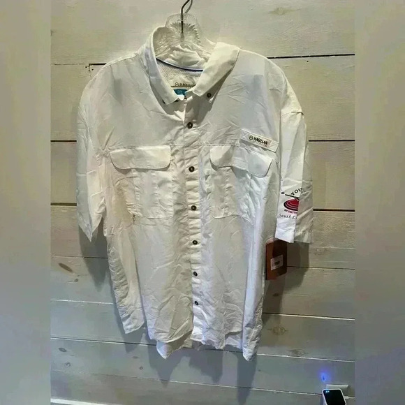 Magellan Outdoors Other - Magellan Outdoors men’s fishing shirt size XL, NWT see photos relaxed fit